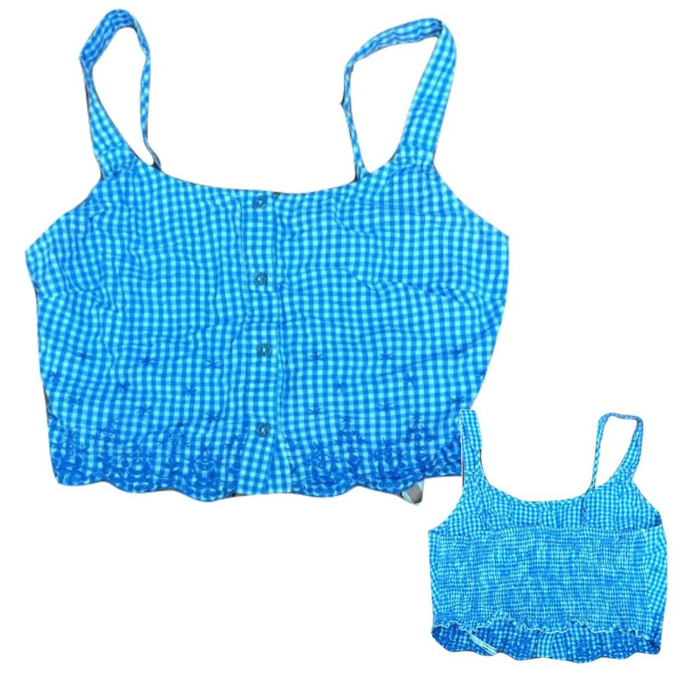 🌻FIFTY STREET Blue White Embroidered Strap Crop L